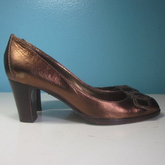 Sergio Rossi Bronze Leather Heels Pumps Womens Size 37 - US 6.5 With 2.5" Heel - Picture 1 of 13